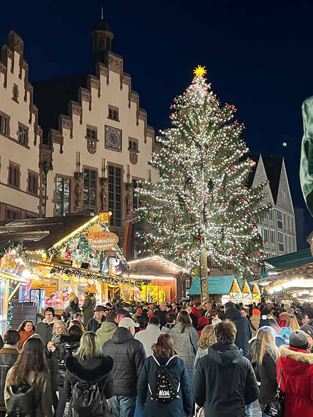 Frankfurt Weihnachtsmarkt 2022 in der Stadtmitte