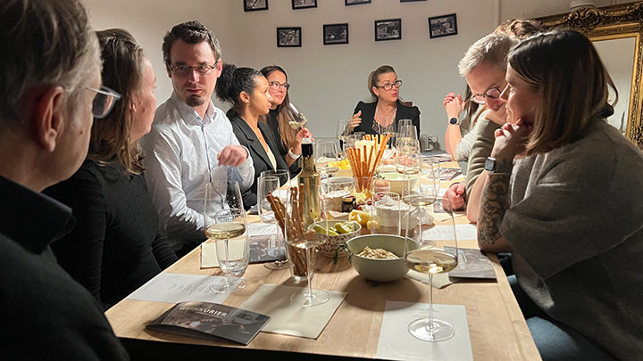 Weinprobe Frankfurt bei Weinhändler DealerDeVin