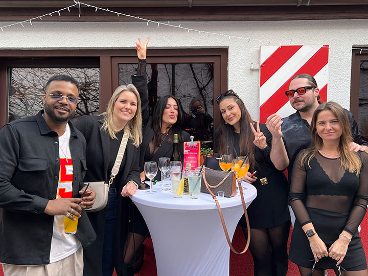 Höfchen Vinothek und Cafe Neu-Isenburg